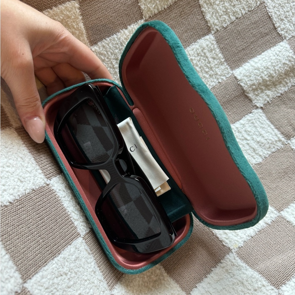 Gucci Black Sunglasses with Teal Case
